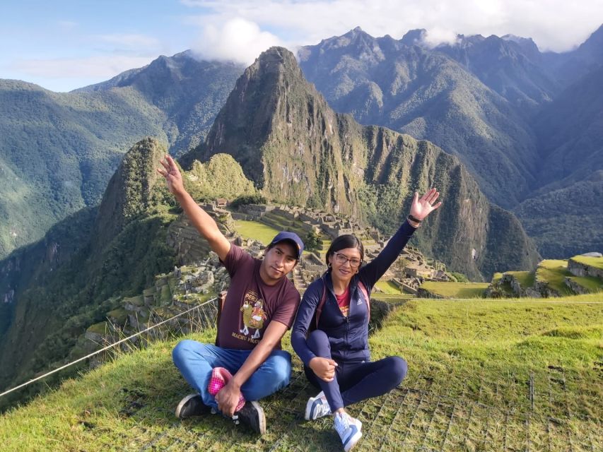 Cusco: 2-Day Sacred Valley and Machu Picchu Guided Tour - Additional Costs