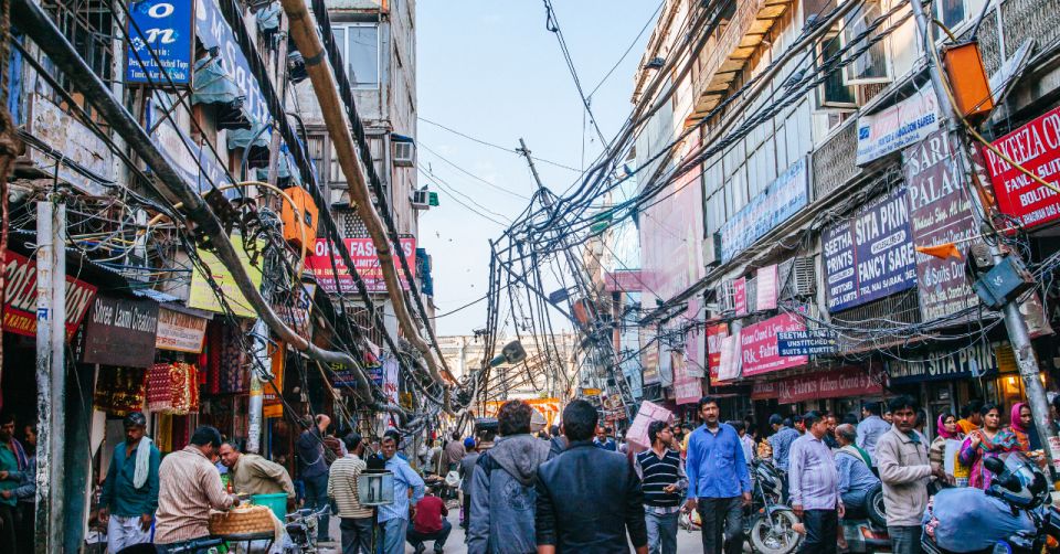 Old Delhi Slum Tour - Key Points