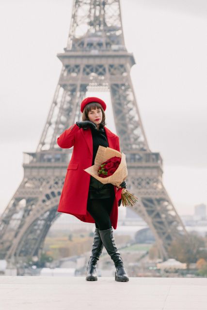 Paris: Photoshoot With a Professional Photographer - Key Points