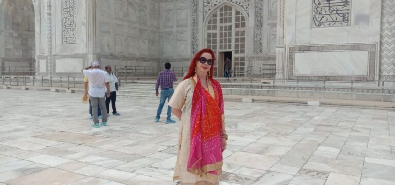 From Delhi: Taj Mahal & Agra Private Day Tour With Transfer