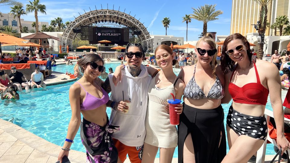 Las Vegas: Skip-the-Line Pool Party Tour