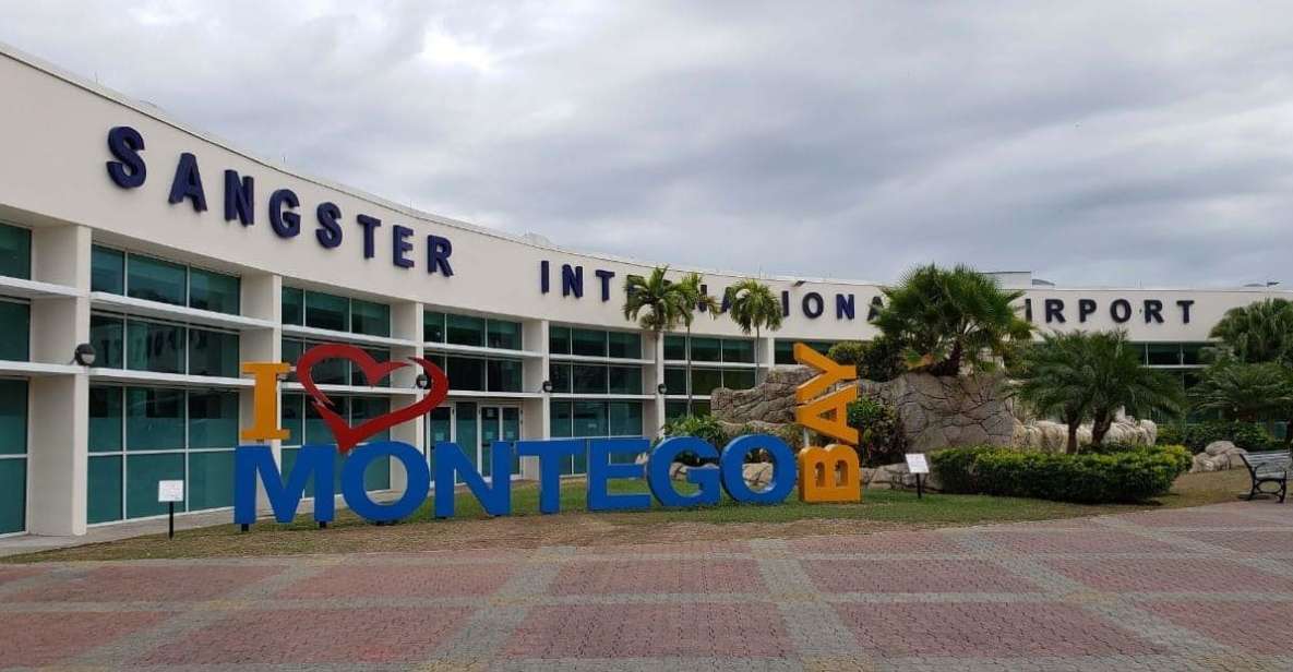 Sangster Airport: 1-Way Private Transfer to Ocho Rios - Booking Information