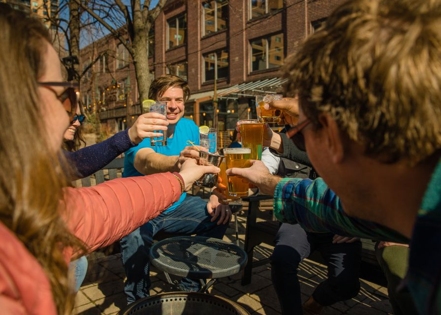 Minneapolis: History and 4-Bar Crawl Guided Walking Tour - Customer Experience and Reviews