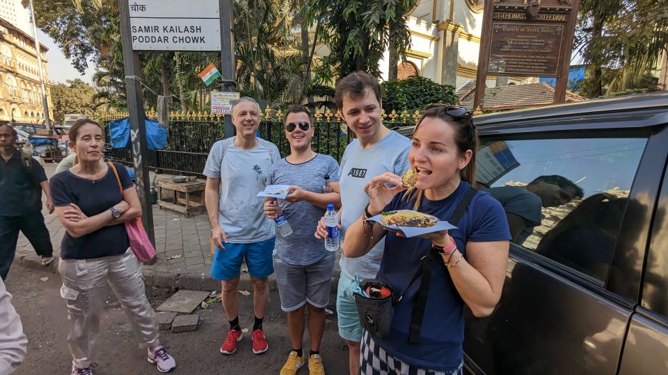 Mumbai: Discover Mumbais Street & Beach With Food Tour - Tour Experience