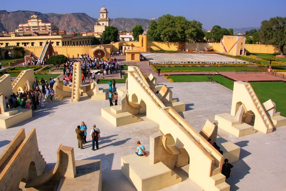 Jaipur: City Palace, Hawa Mahal & Jantar Mantar Private Tour - Cancellation Policy and Booking