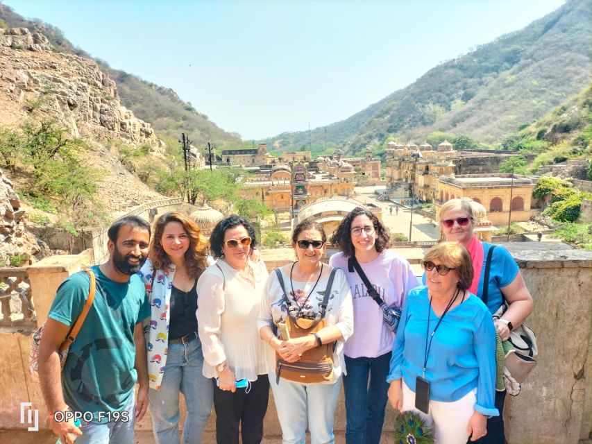 Jaipur : Full Day Sharing Group Guided Sightseeing Tour - Itinerary