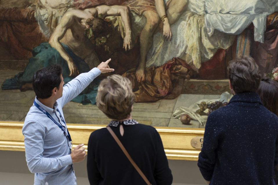 Paris: Louvre Must-See Tour With Reserved Entry Ticket - Closure and Delay Policies