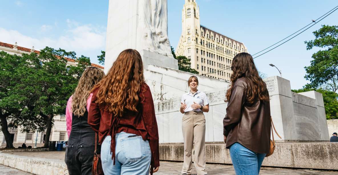 San Antonio: Small Group Night Tour With River Walk Cruise - Key Points