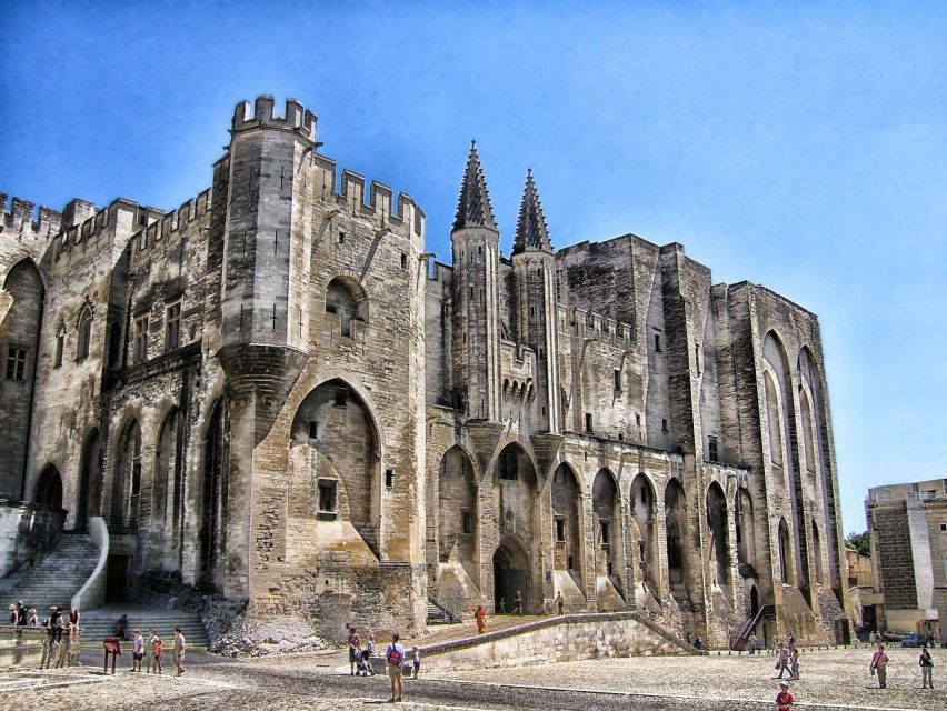 Avignon: Private Guided Walking Tour - Tour Highlights