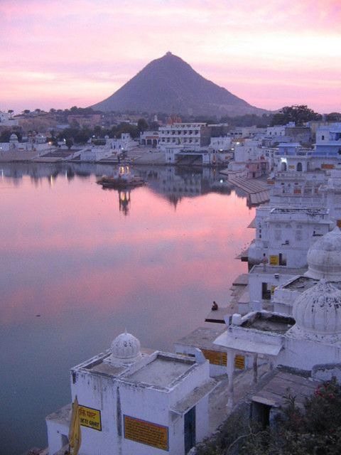 Delhi Agra Jaipur Udaipur Pushkar Tour 7 Days