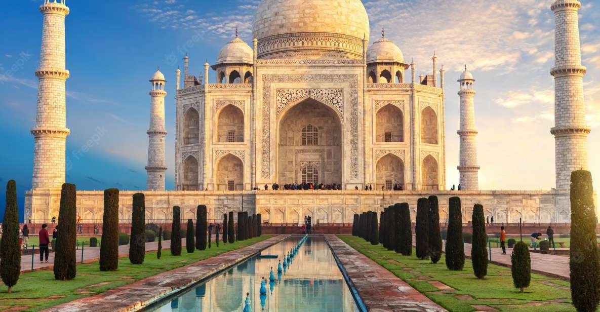 From Delhi: Day Trip To Taj Mahal And Agra Fort By Car - Trip Details