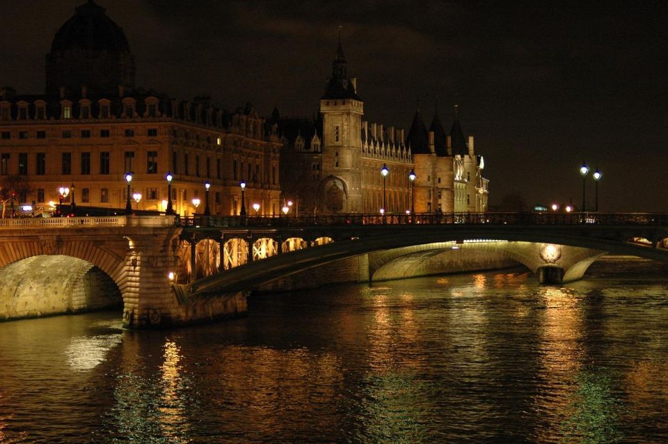 Paris: Sainte-Chapelle, Conciergerie, Notre Dame Guided Tour