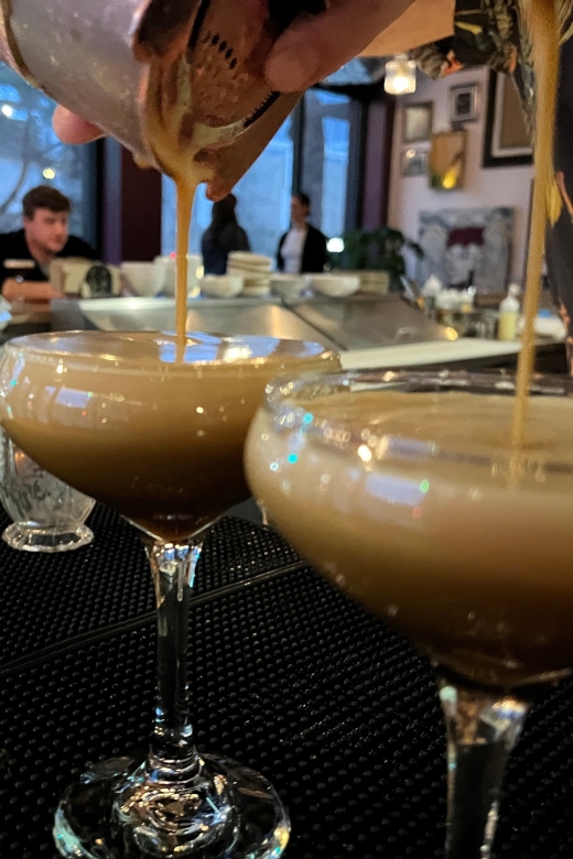 Seattle: Craft Cocktail and Gourmet Food Walking Tour - Tour Details