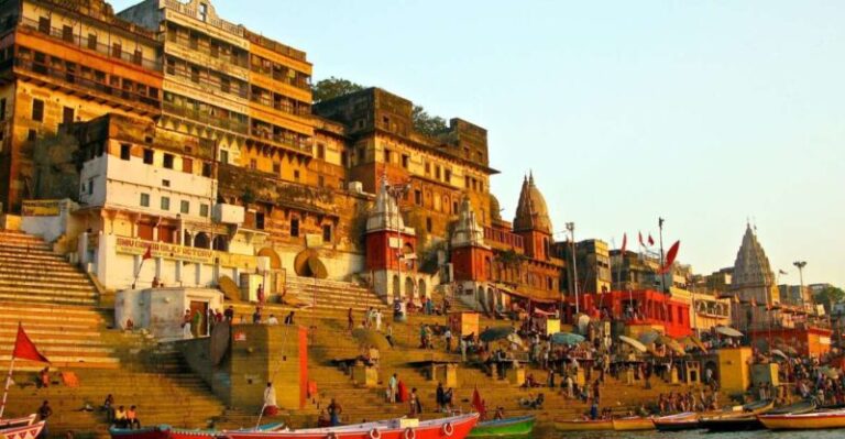 Varanasi: Guided Tour of Varanasi & Sarnath by Car