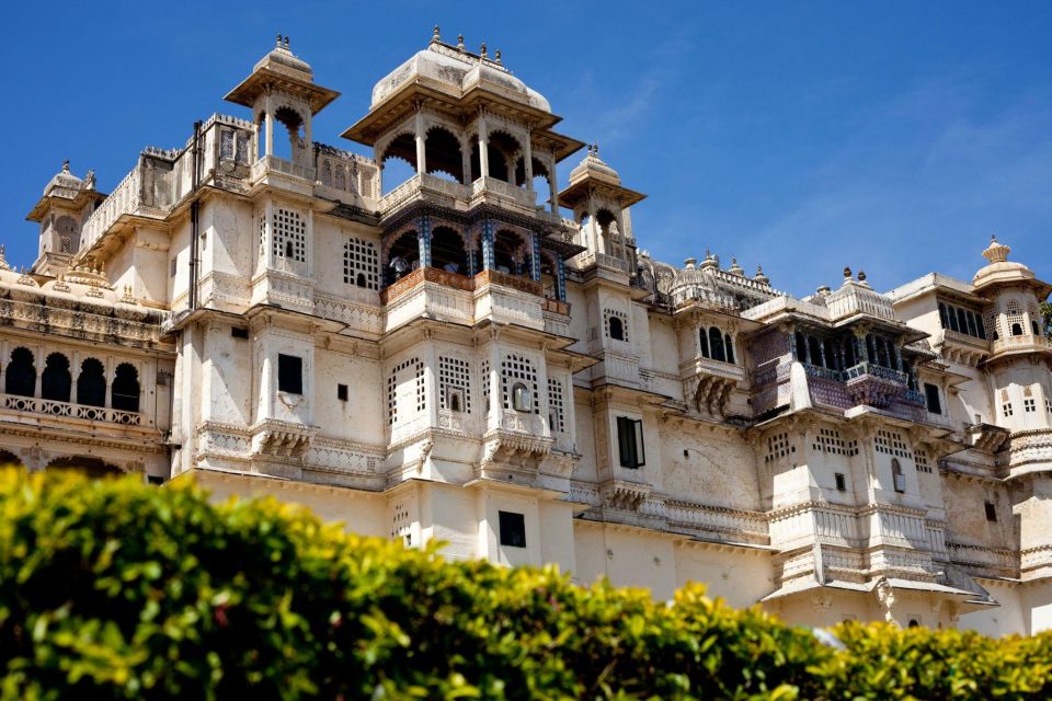 From Udaipur: Private Udaipur City of Lakes Sightseeing Tour - Highlights