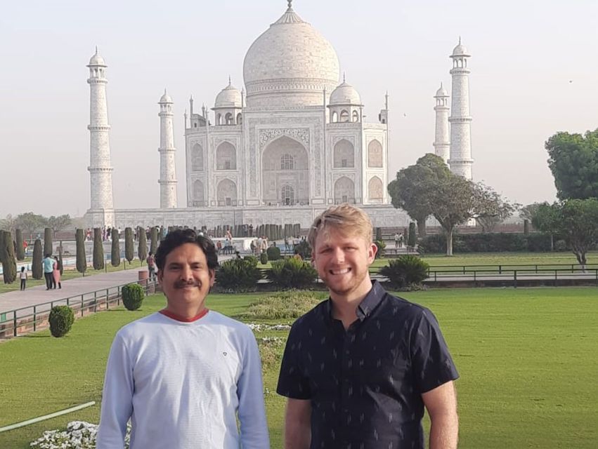 From Delhi: Taj Mahal, Agra Fort, and Baby Taj Tour - Stops