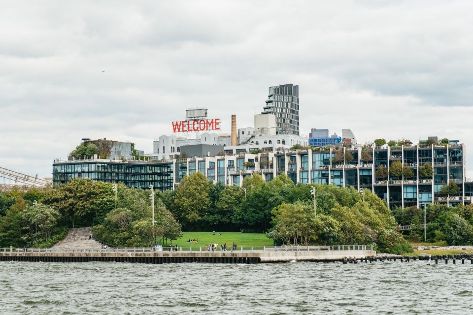 NYC: Admire Manhattans Architecture on a 1920s Yacht Cruise - Important Information