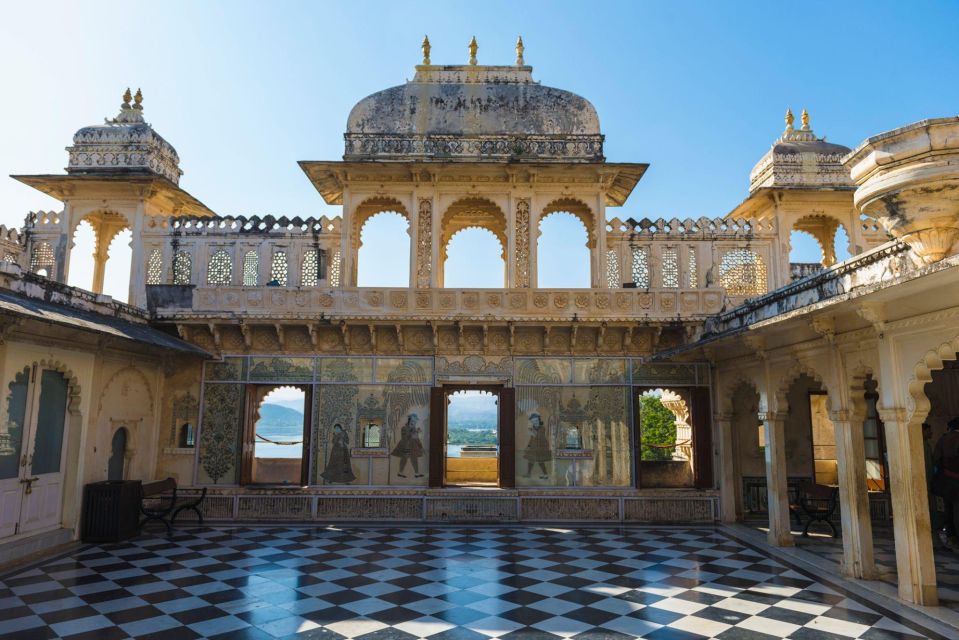 From Udaipur: Private Udaipur City of Lakes Sightseeing Tour - Directions