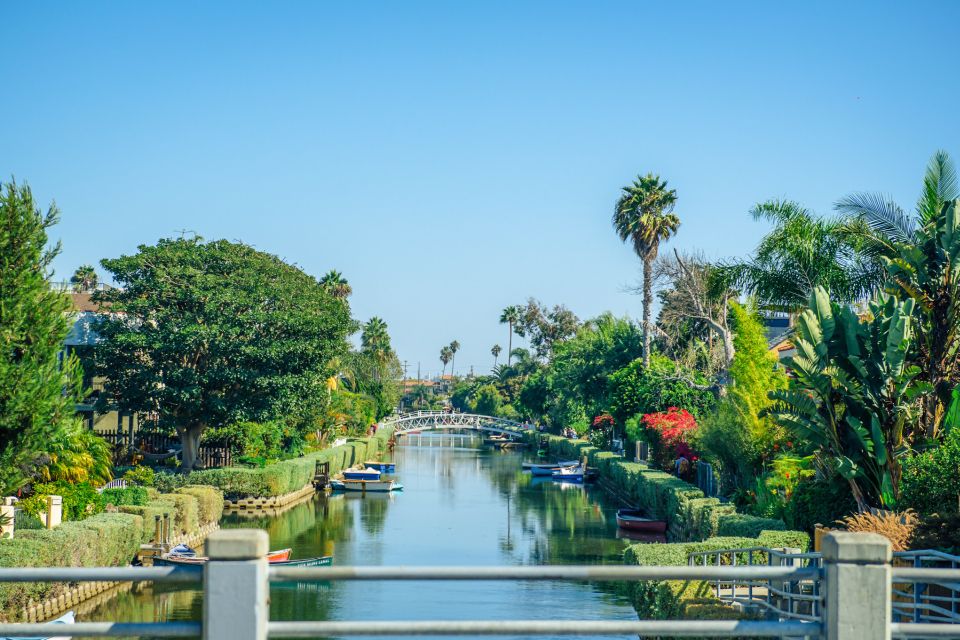 Los Angeles: Small Group Sightseeing Tour With Hotel Pickup - Key Points