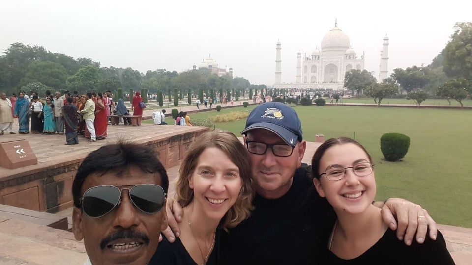 Same Day Taj Mahal and Agra Fort Tour By Car From Delhi - Key Points