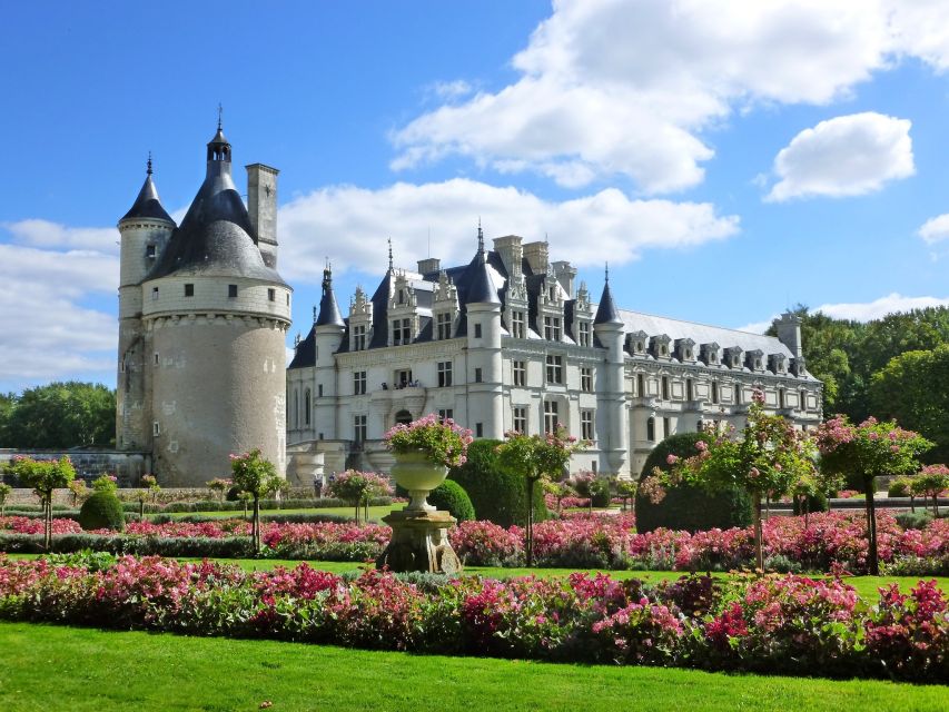 Paris: Top Loire Castles With Lunch and Wine - Tour Details