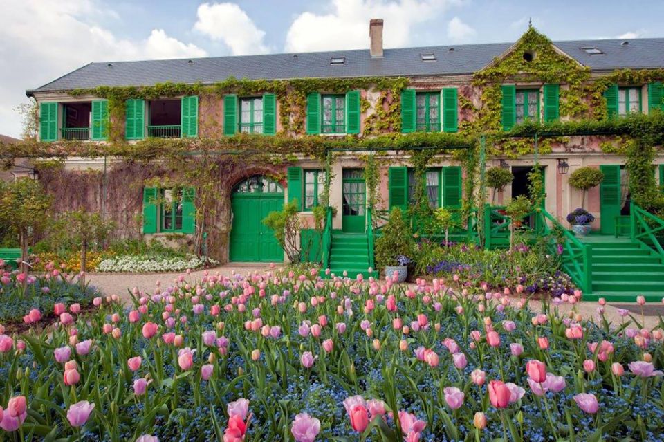 Paris: Transfer Giverny Village House Claude Monet 3 Pax - Service Details