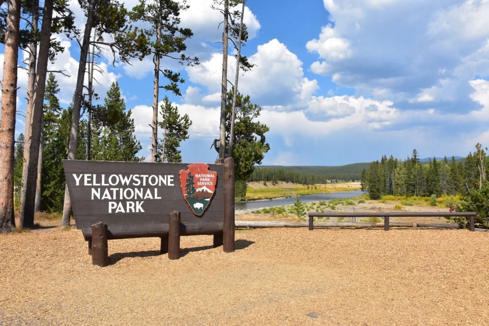 Yellowstone National Park: Self-Driving Audio Guided Tour - Audio Guide and Tour Validity