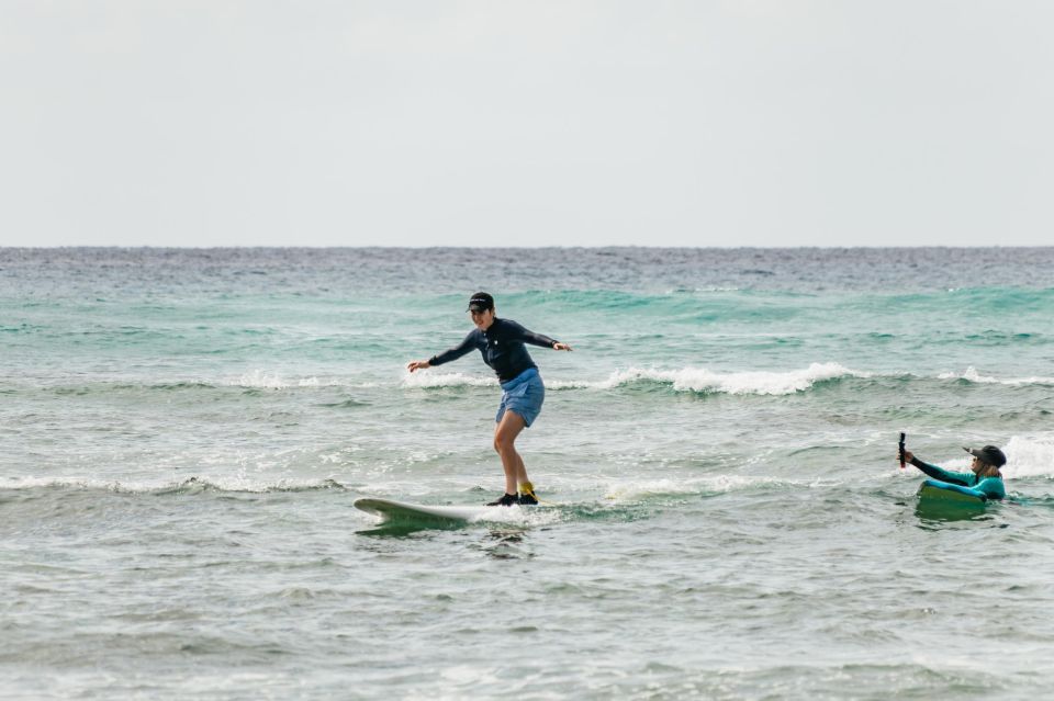 Oahu: Ride the Waves of Waikiki Beach With a Surfing Lesson - What to Bring