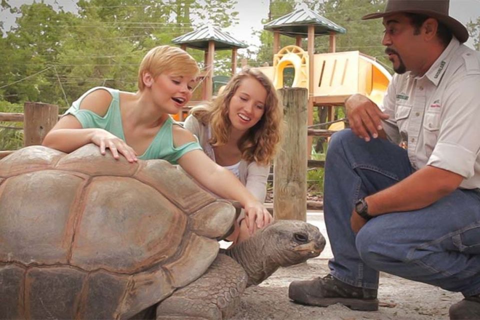 Orlando: Gatorland Interactive Tour With Animal Trainer - Tour Description