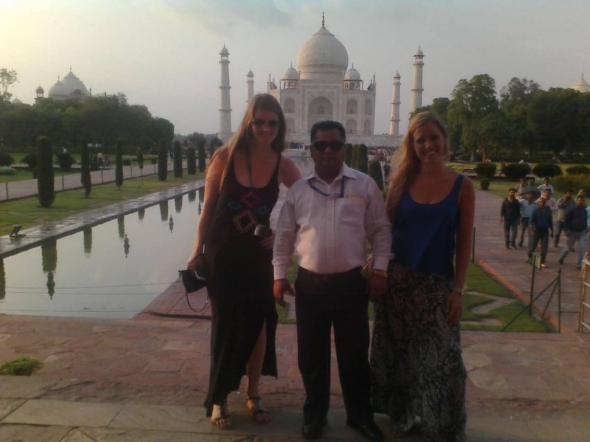 From Delhi: Private Taj Mahal and Agra Fort Day Trip by Car - Important Information