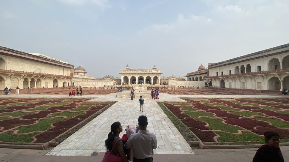 From Delhi: Private Taj Mahal and Agra Fort Day Trip by Car - Customer Review