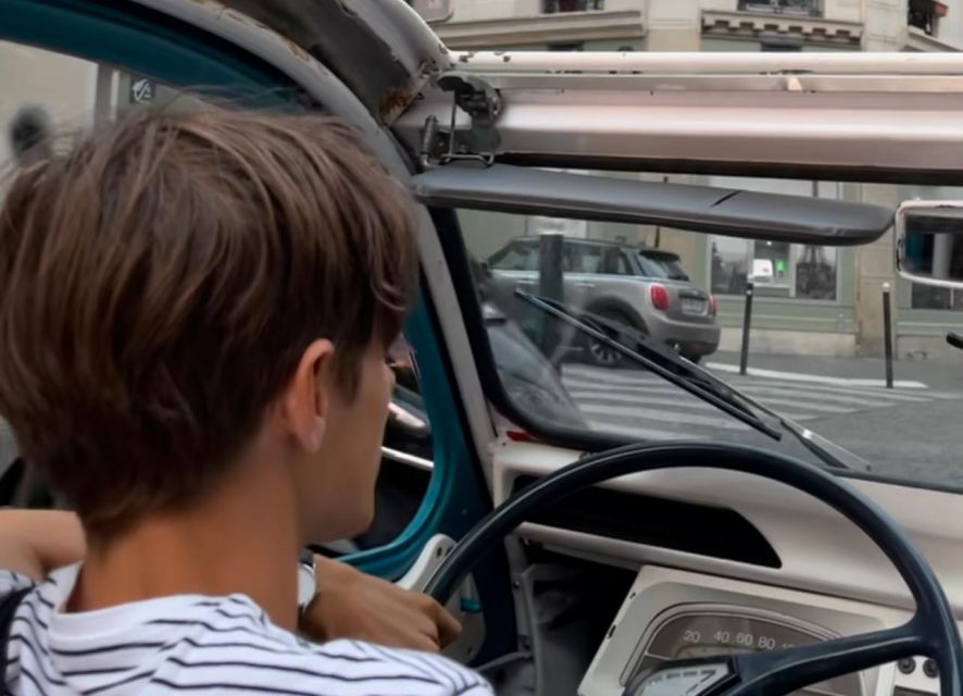 Guided Tour of Paris in Citroën 2CV - Customer Reviews