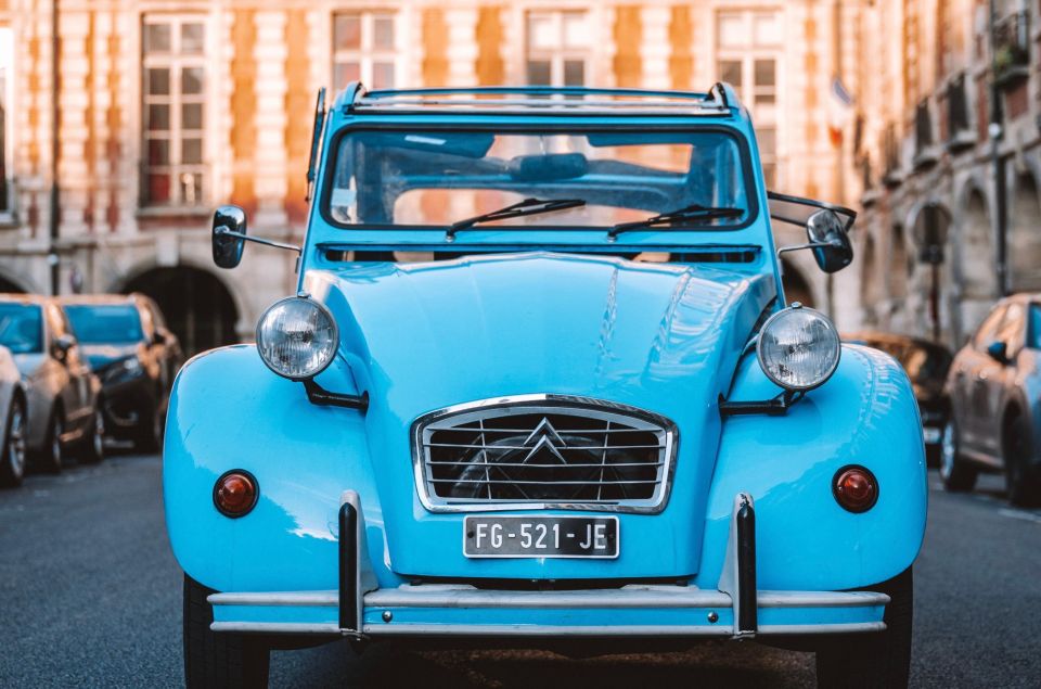 Guided Tour of Paris in Citroën 2CV - Directions