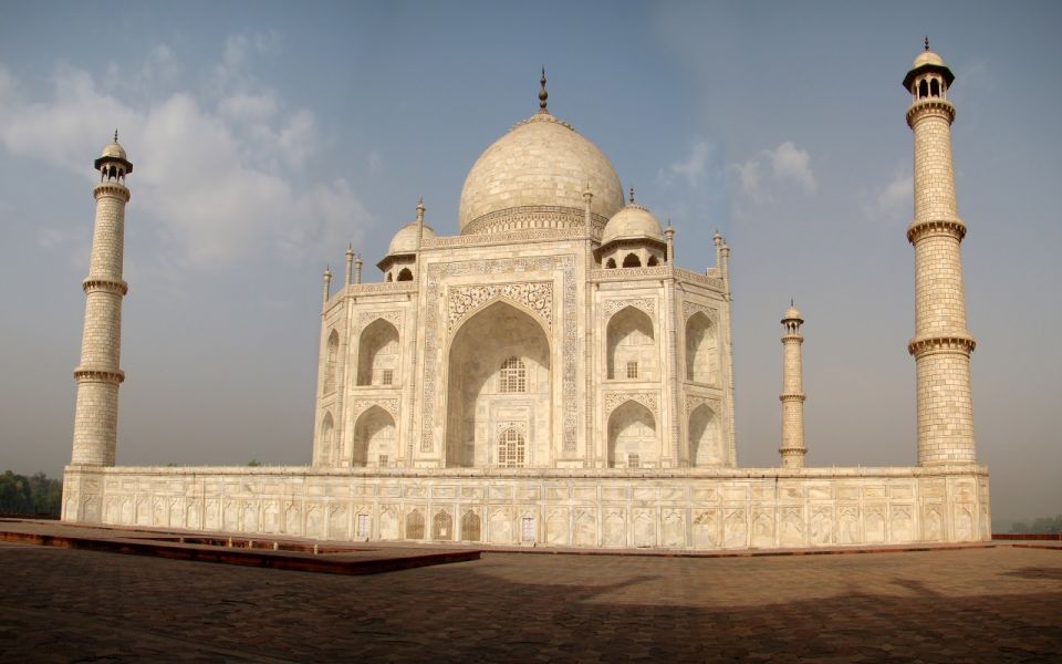 Agra: Taj Mahal Local Day Tour With Expert Tourist Guide - Sum Up