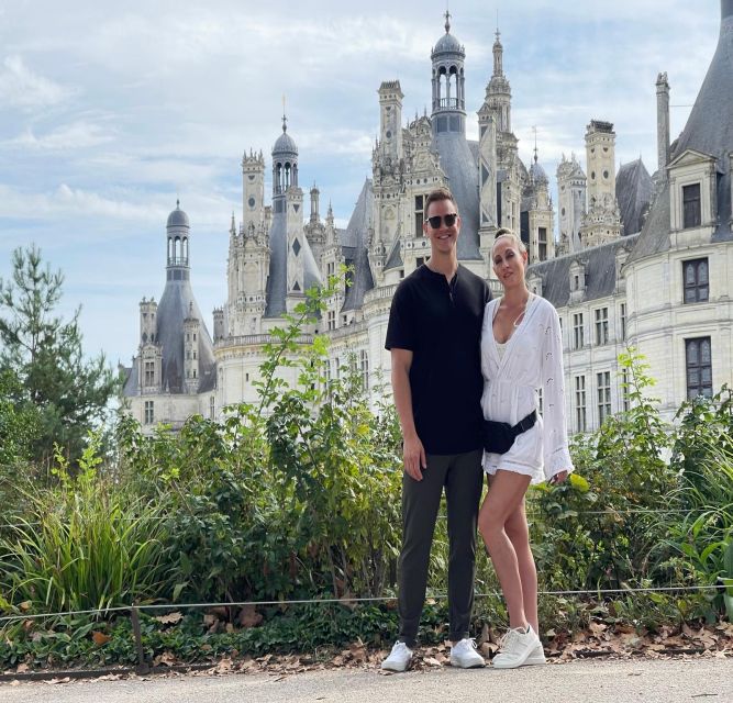 Paris: Top Loire Castles With Lunch and Wine