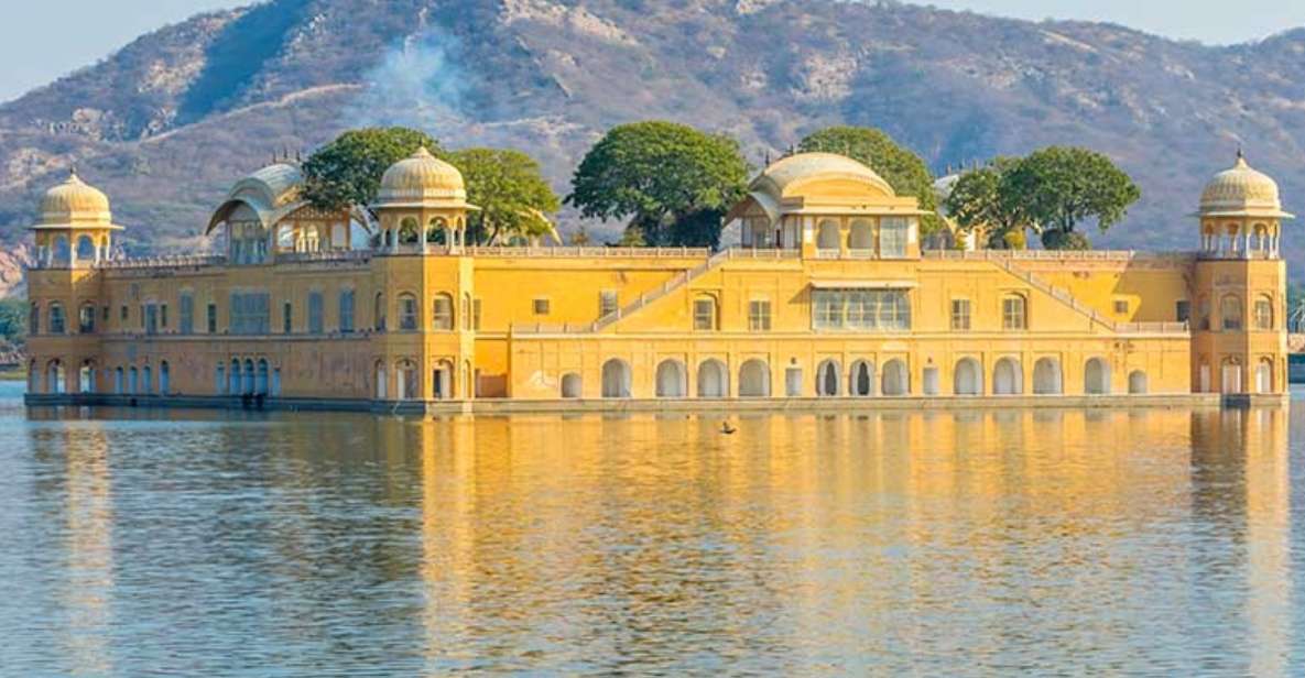 From Delhi – Private Guided Jaipur Same Day Tour