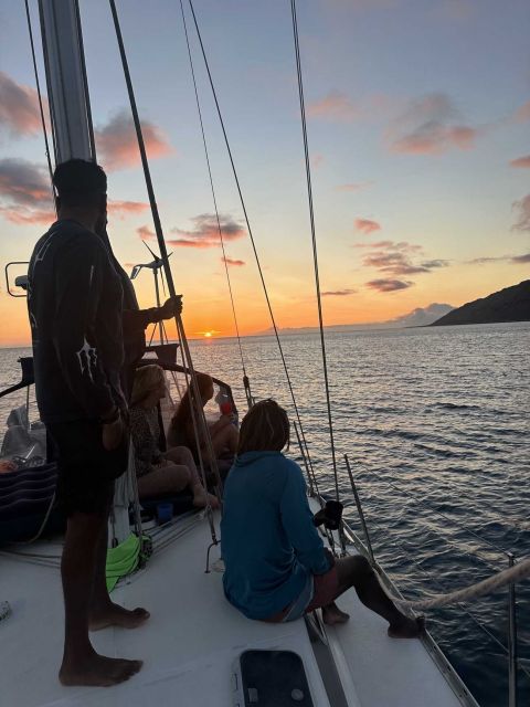 Oahu: Sunset Sailing in Small Intimate Groups - Activity Details