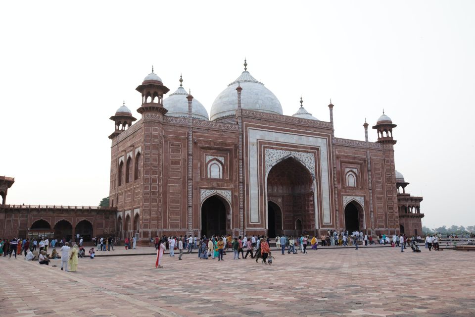 From Delhi: Private Sunrise Tour to Taj Mahal and Agra Fort - Important Information