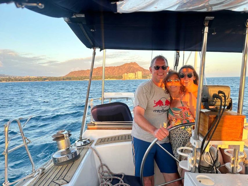 Oahu: Sunset Sailing in Small Intimate Groups - Sum Up