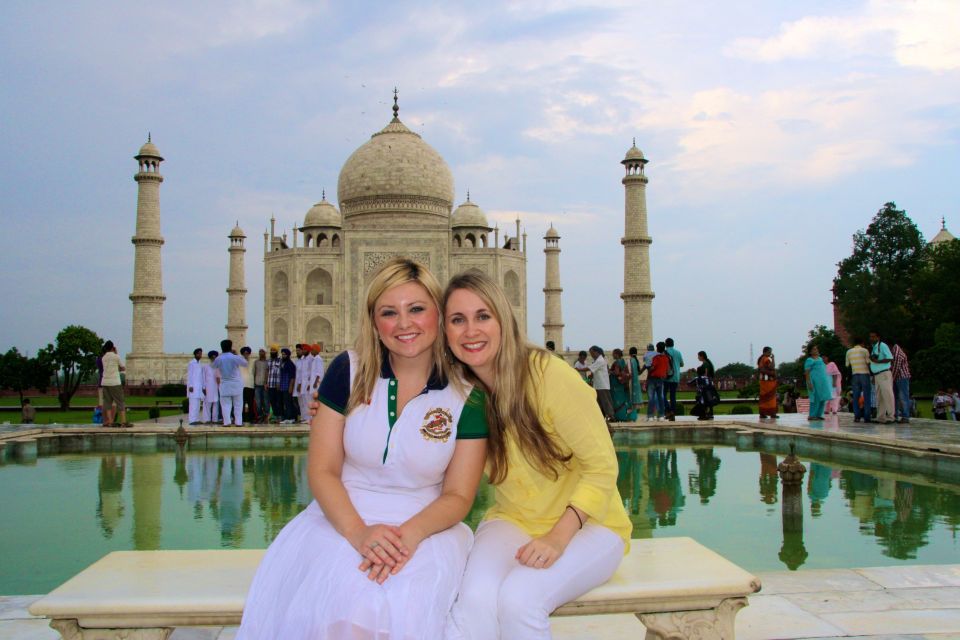 From Delhi: Taj Mahal Sunrise Tour By Car